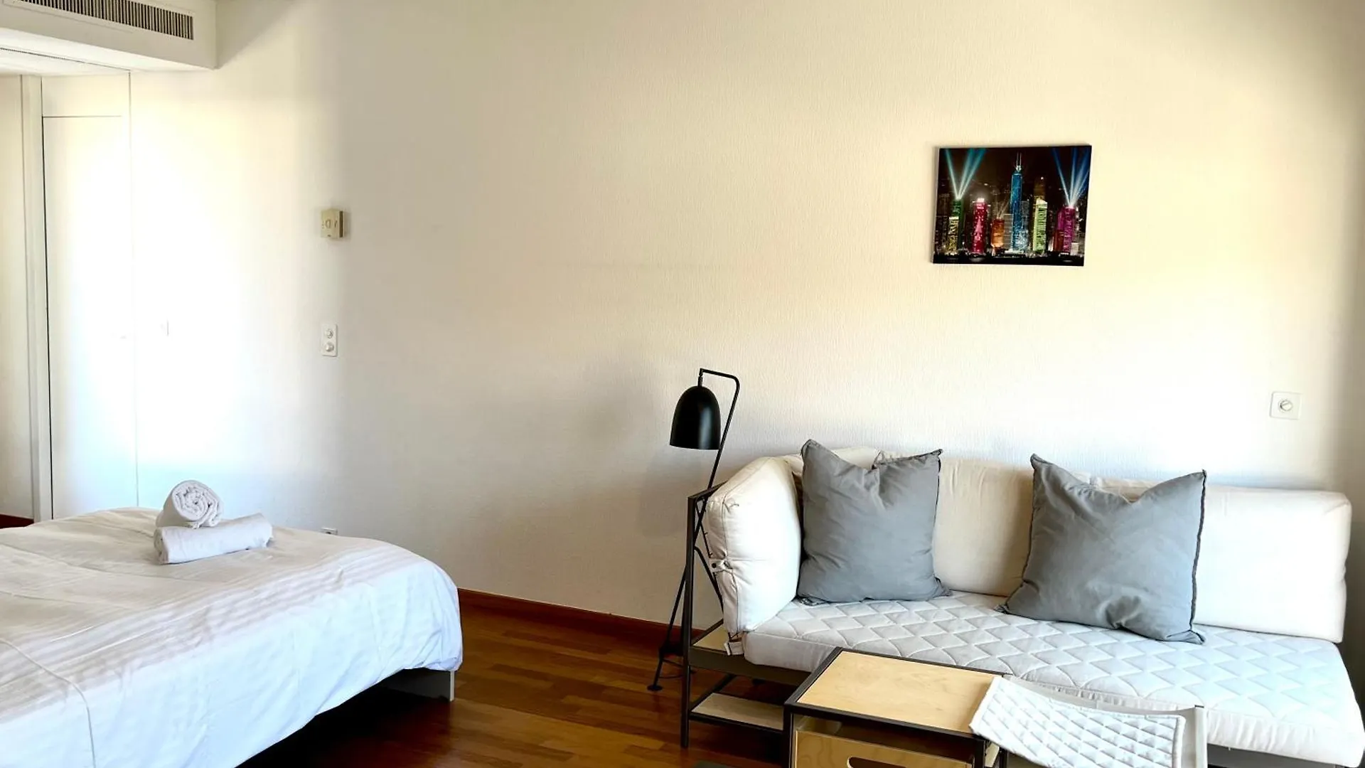 City Center Cosy Studio With Terrace Apartment Geneva 0*,  Switzerland